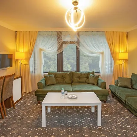 Otel Jolnar Garden Maçka
