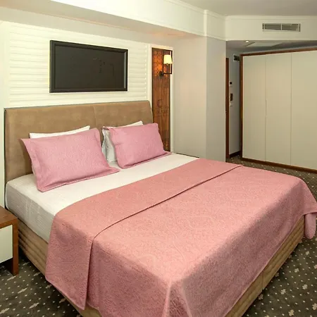 Jolnar Garden Otel Maçka