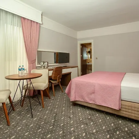 Jolnar Garden 3* Maçka