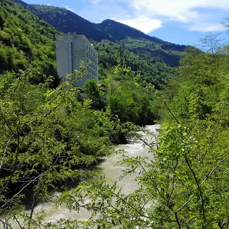 Jolnar Garden Otel Maçka